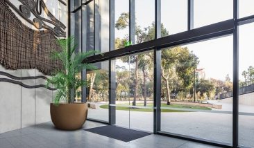 Planters (15)